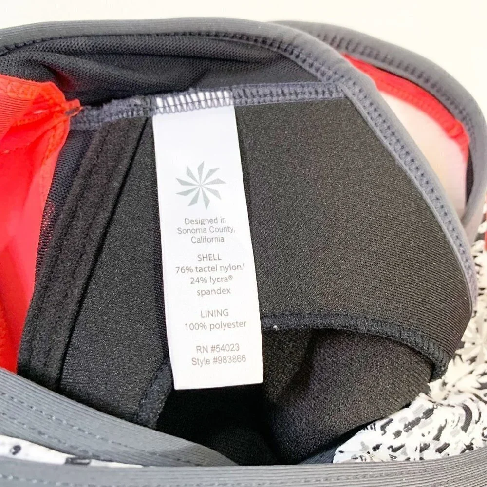 5/$25 Athleta Swimsuit Top Womens‎ S Grey Coral Snakeskin Racerback Bikini Top